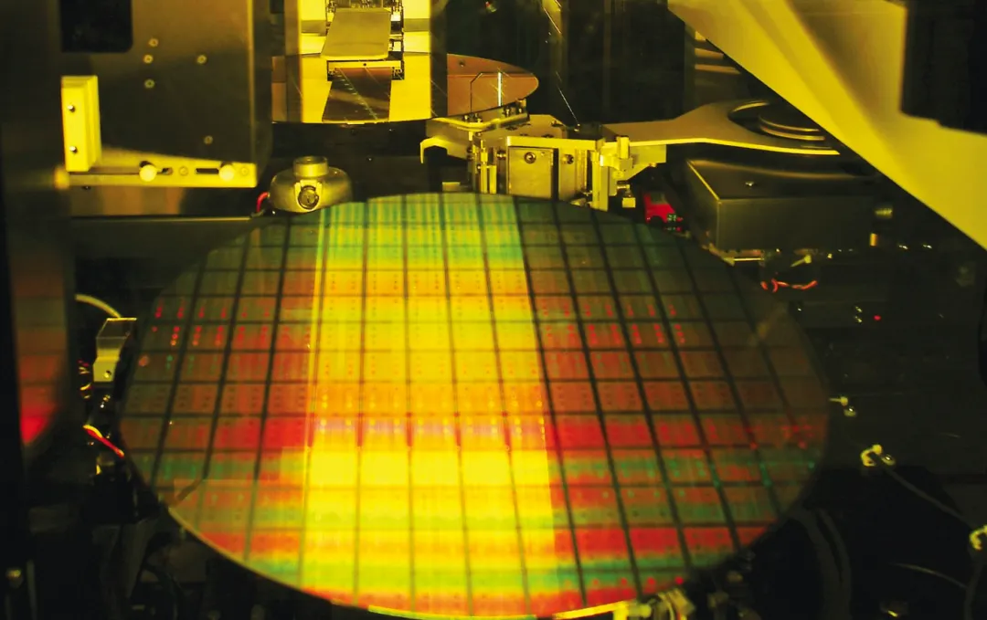 Intel IDM 2.0