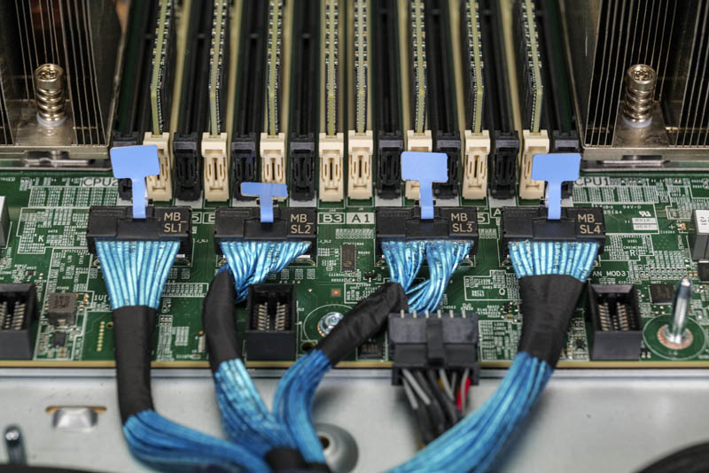 Dell EMC PowerEdge R7525 XGMI Cables

